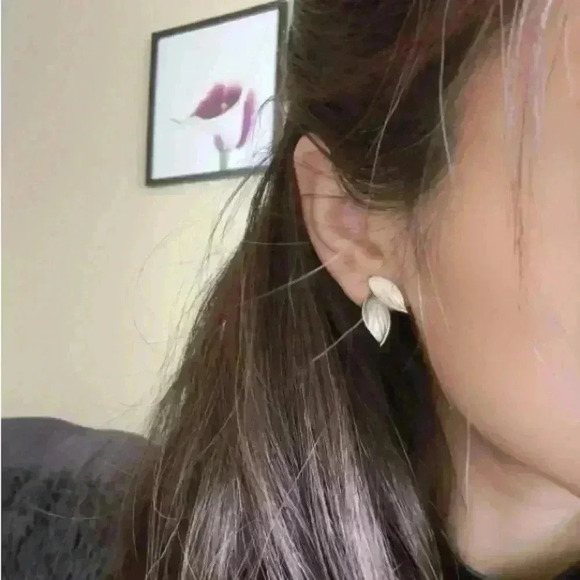 HiPeach Maple Leaf Painting Earring - Picture 1 of 6